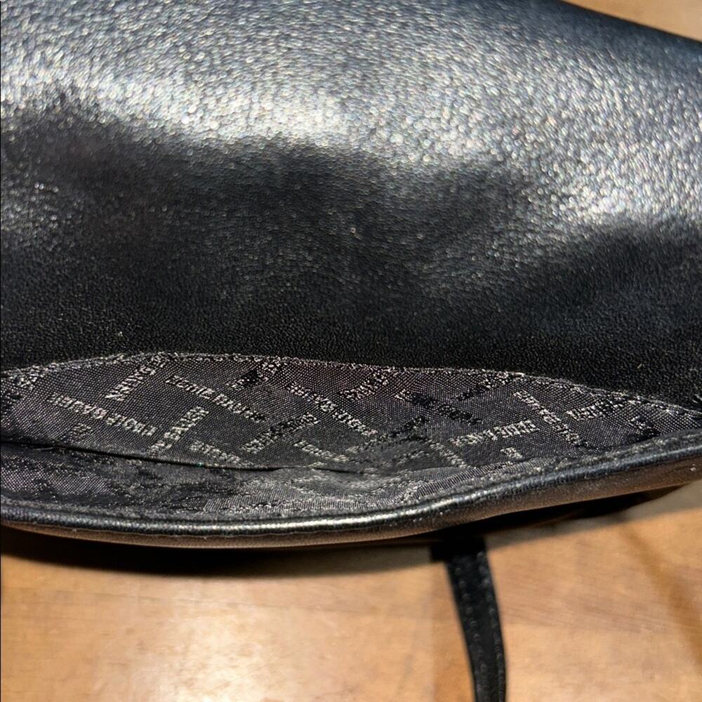 Woman’s Eddie Bauer Black Leather Bag - Picture 9 of 9